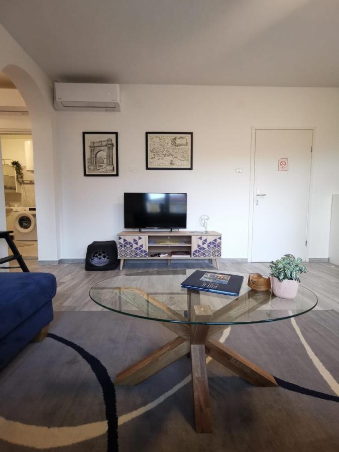 Apartments Bonvenon2Center Póla Kültér fotó